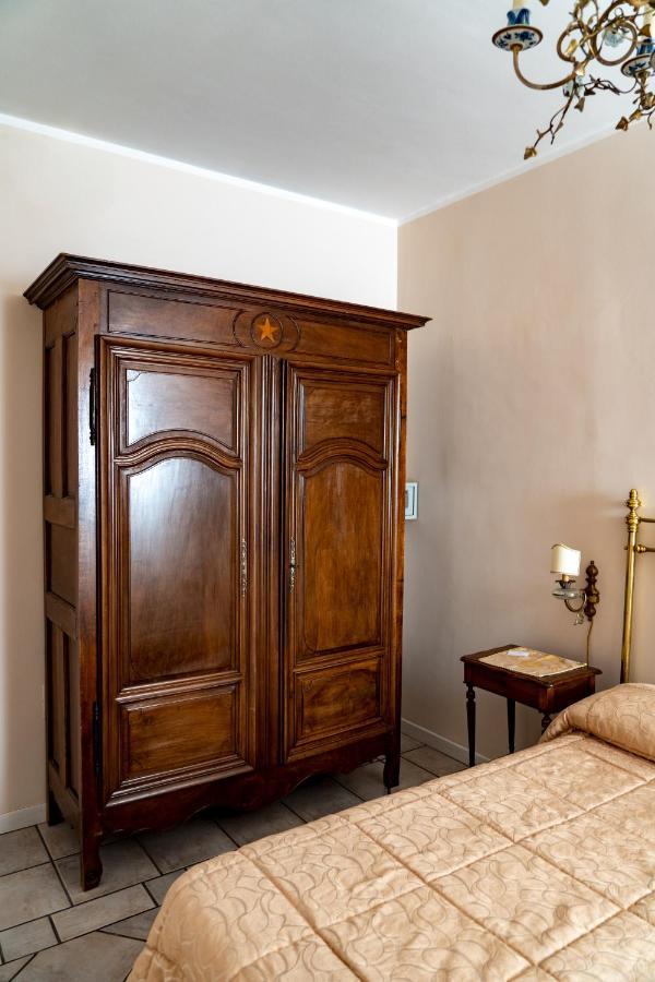 Real Borbone Bed & Breakfast Caserta Exterior photo