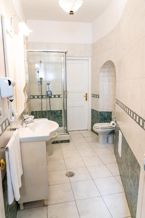 Real Borbone Bed & Breakfast Caserta Exterior photo